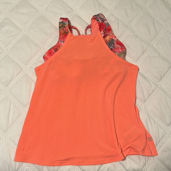 Athleta Girl - Lot of 3 tank tops in good condition. - Picture 3 of 5